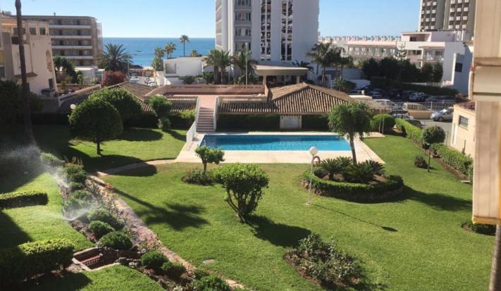 Carihuela Un Dormitorio Junto Al Mar Leilighet Torremolinos Eksteriør bilde